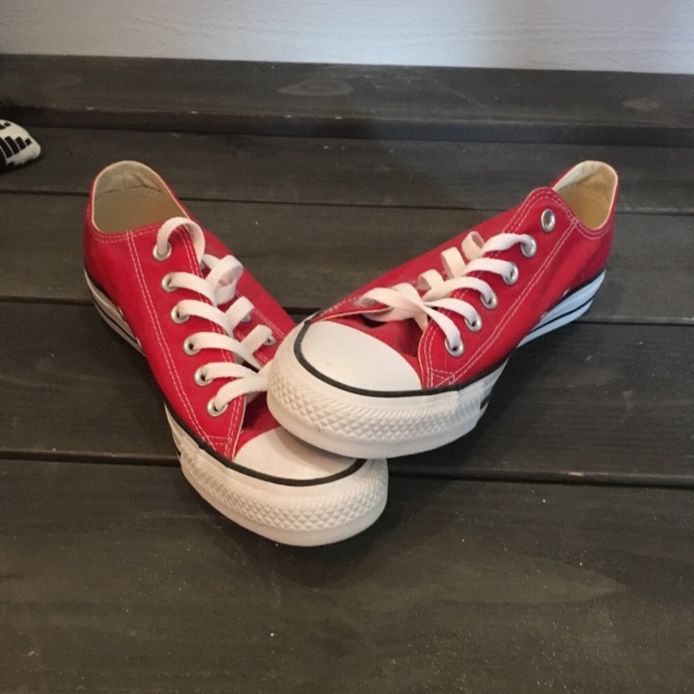 Converse Sneakers - Red